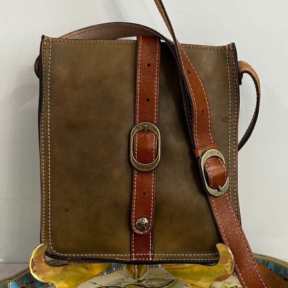 EUC Patricia Nash Venezia Heritage Pouch Crossbody